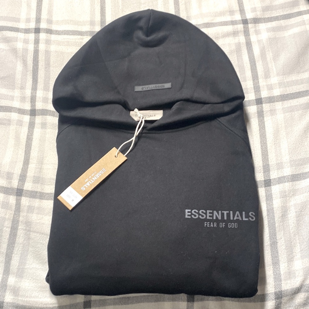 NWT Men’s Fear Of God Essentials hoodie
